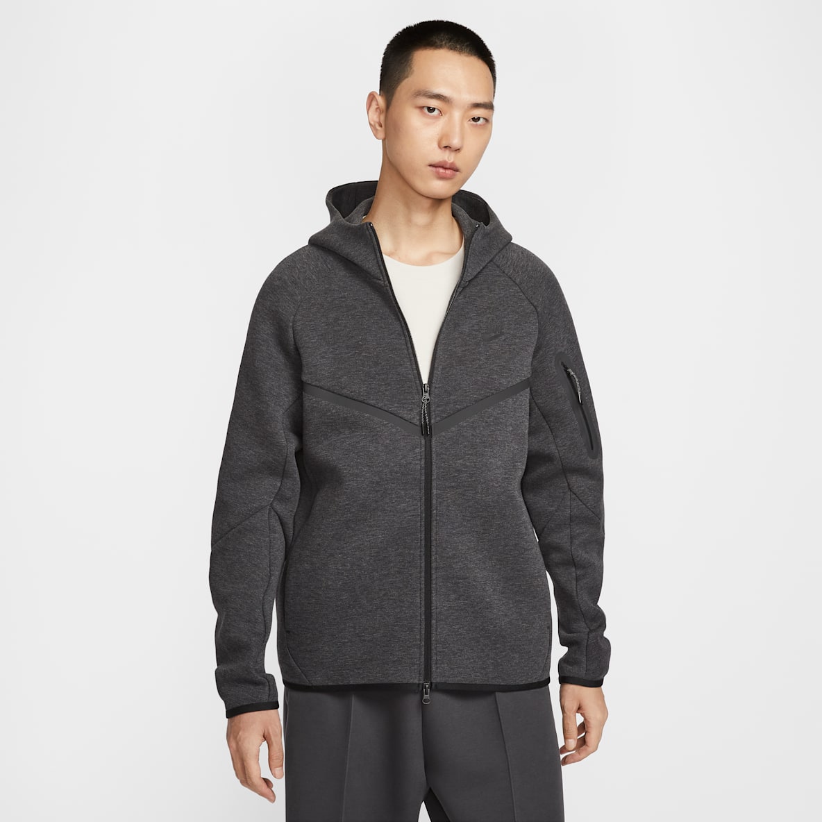 Tech Fleece Hoodies & Sweatshirts. Nike IN